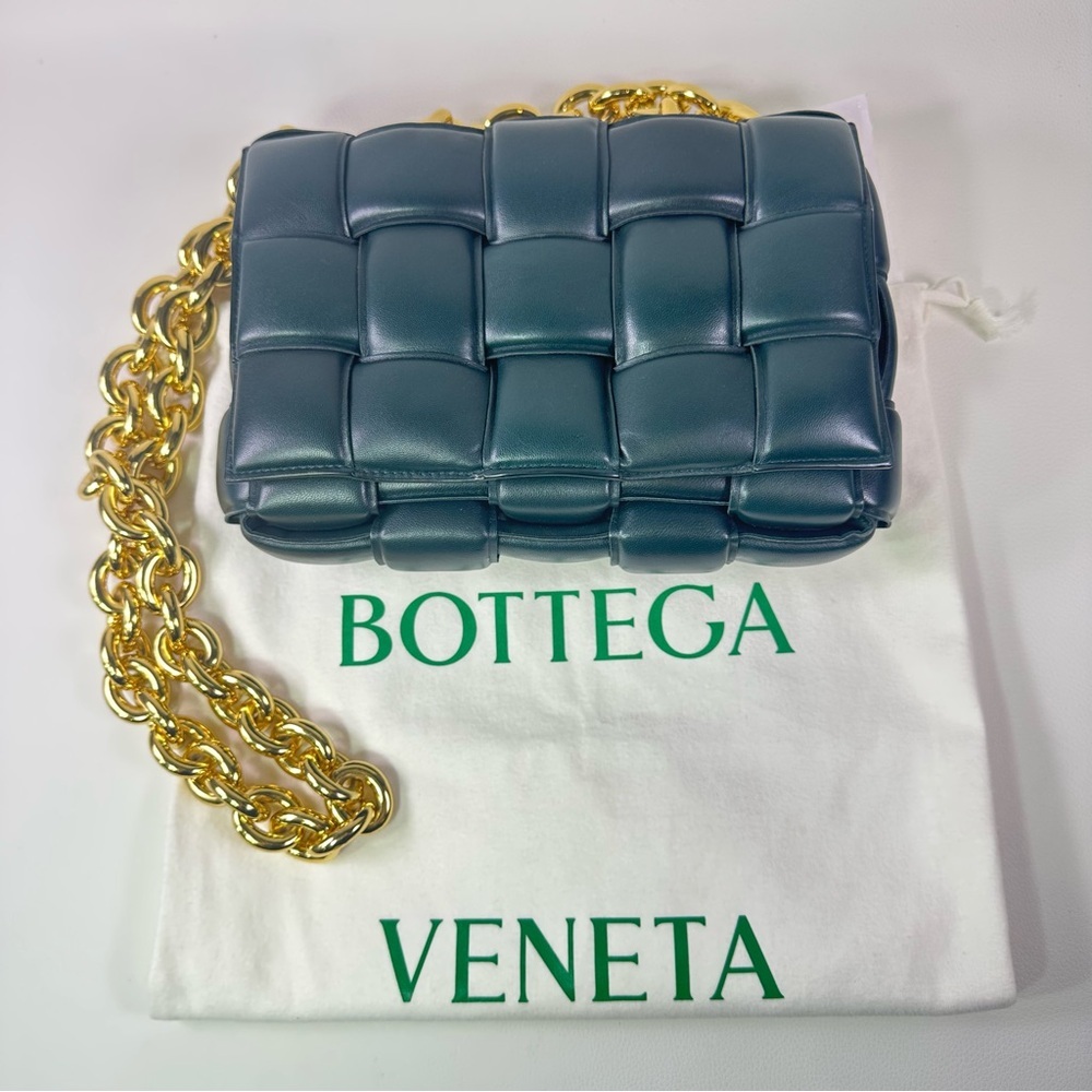 NEW Bottega Veneta Cassette Chain Bag Padded Maxi Intrecciato Leather Inkwell - Picture 13 of 16